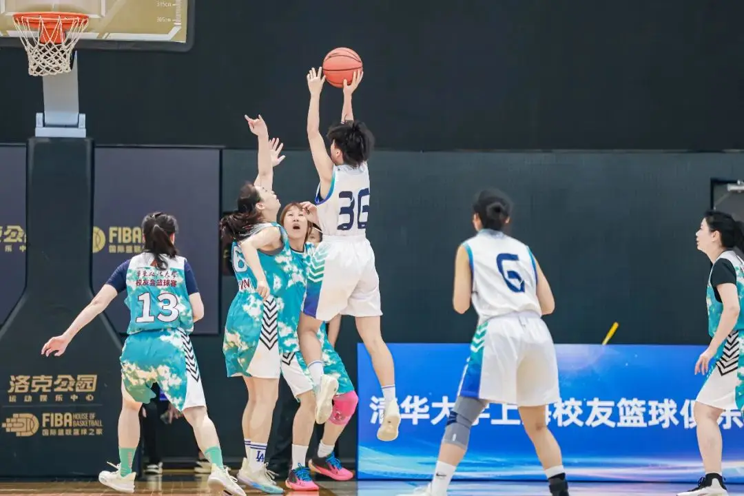 当篮球赛遇上普法宣传……
