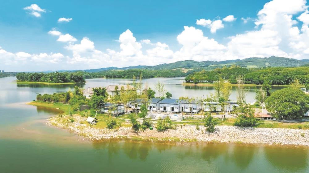 成都世运会三岔湖水上项目场馆中心交付