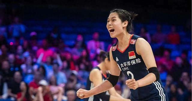 女排世联赛练兵超预期，4大主攻上位，二传、接应替补仍是短板！