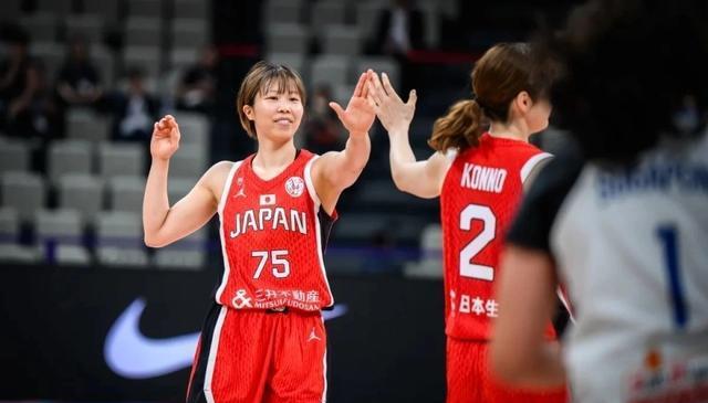 女篮亚洲杯15日前瞻：张子宇首战韩国 “日澳”争小组头名出线