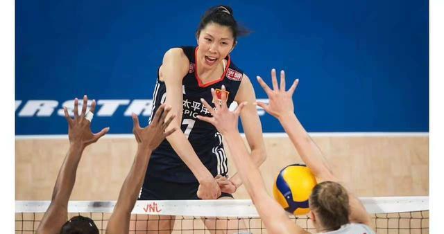 女排世联赛练兵超预期，4大主攻上位，二传、接应替补仍是短板！