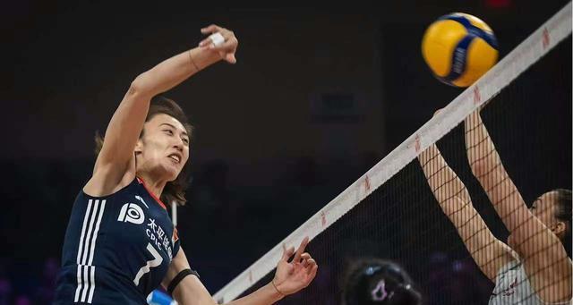 女排世联赛练兵超预期，4大主攻上位，二传、接应替补仍是短板！