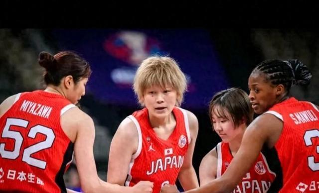 4分！3分！日本女篮两场被打回原形！羞位亚洲一流，盖恩斯还嘴硬