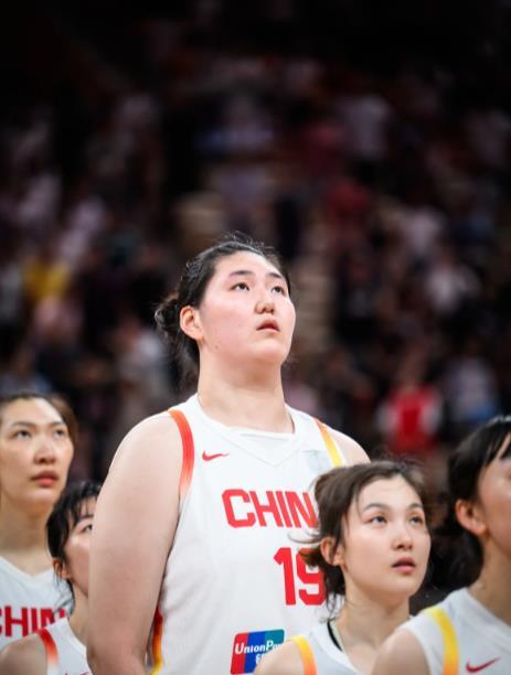 王桂芝不如李昕？国青女篮连负三流队危机重重 张子宇是仅剩遮羞布