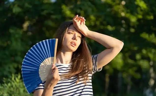 33岁女子坚持高温晨跑，回家突然倒地，医生诊断吓人一跳