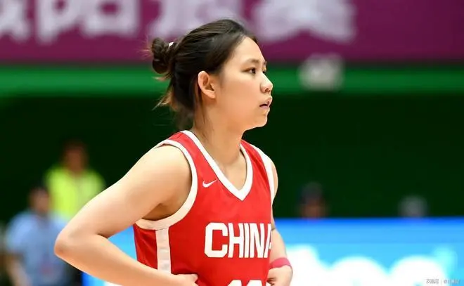被埃及32分逆转又输非洲队，U19女篮世界杯惨败，主帅下课倒计时