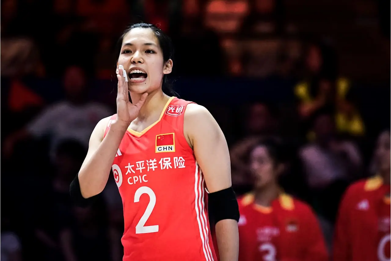 女排4人VNL全程首发！龚翔宇难替代，王媛媛瓶颈期，小将进步快