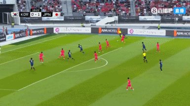 半场-日本暂1-0韩国 杰梅恩-良凌空破门罗相镐低射中柱