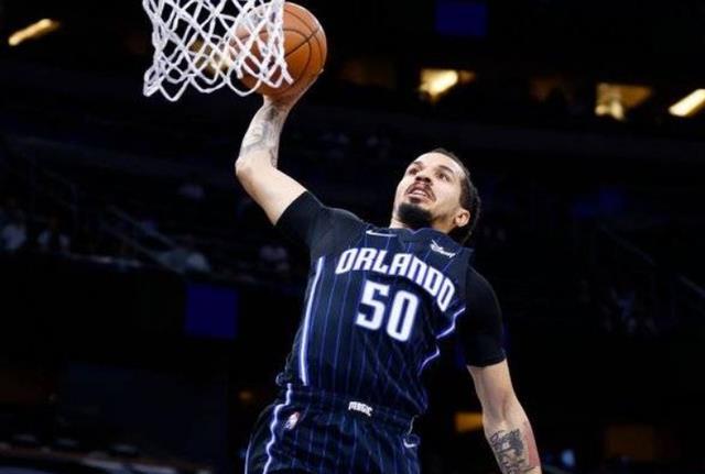 杜兰特亲自招募保罗加盟，CP3生涯最后一役遇选择难关