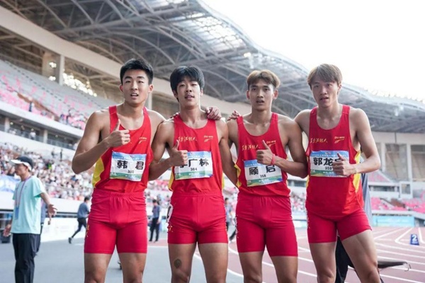 男子4×400米纪录保持者韩君、李广林、顾启、郭龙宇