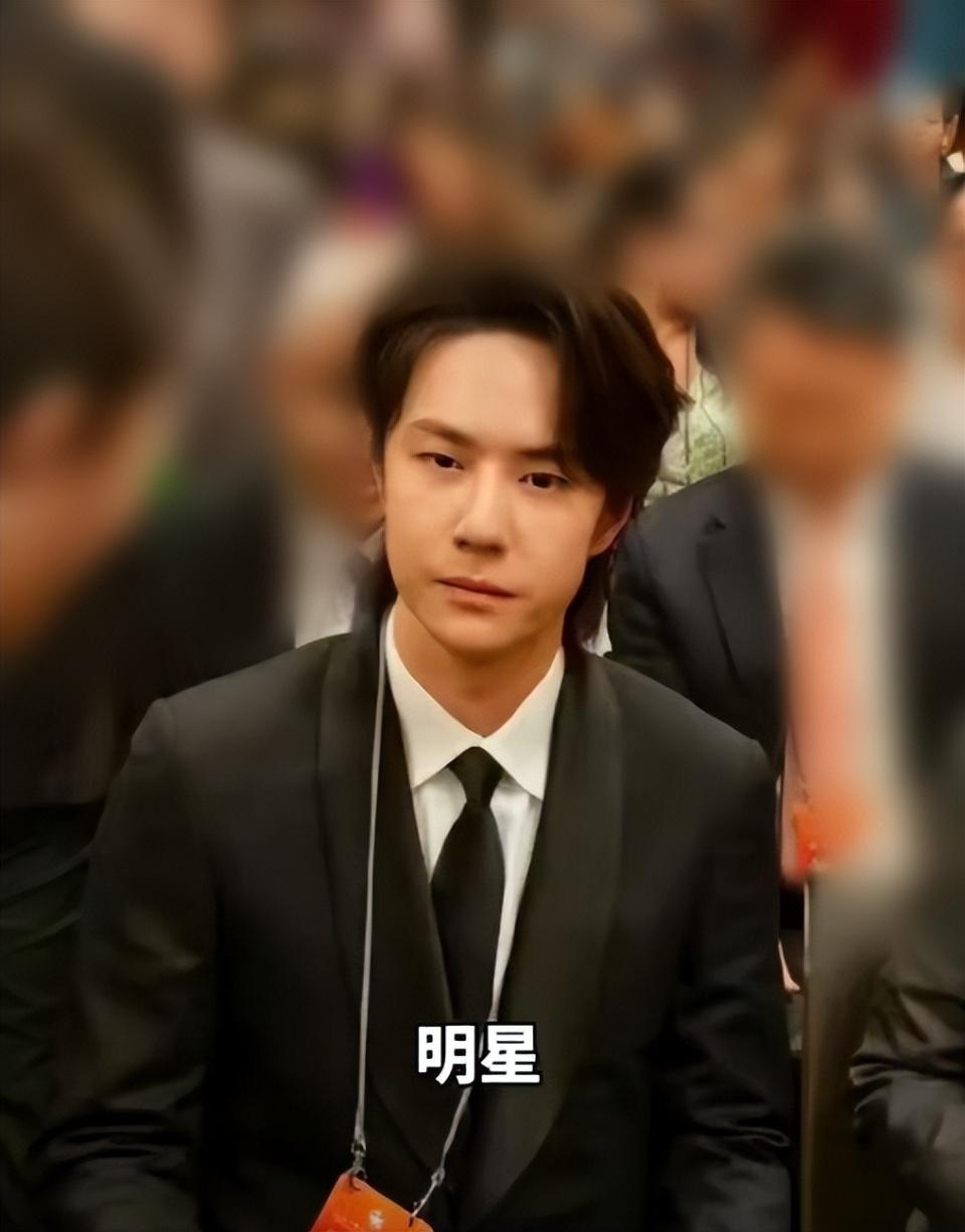 央视镜头下，各位大明星颜值太能抗打，章子怡最惊艳，陈道明最意外