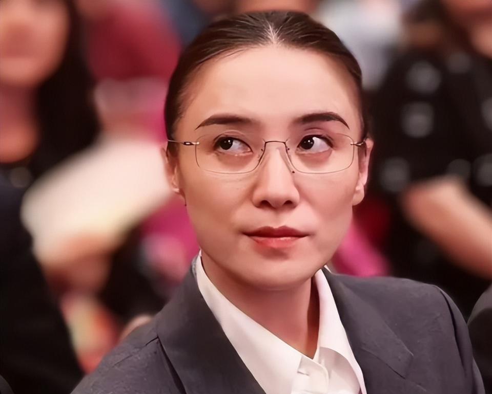 央视镜头下，各位大明星颜值太能抗打，章子怡最惊艳，陈道明最意外