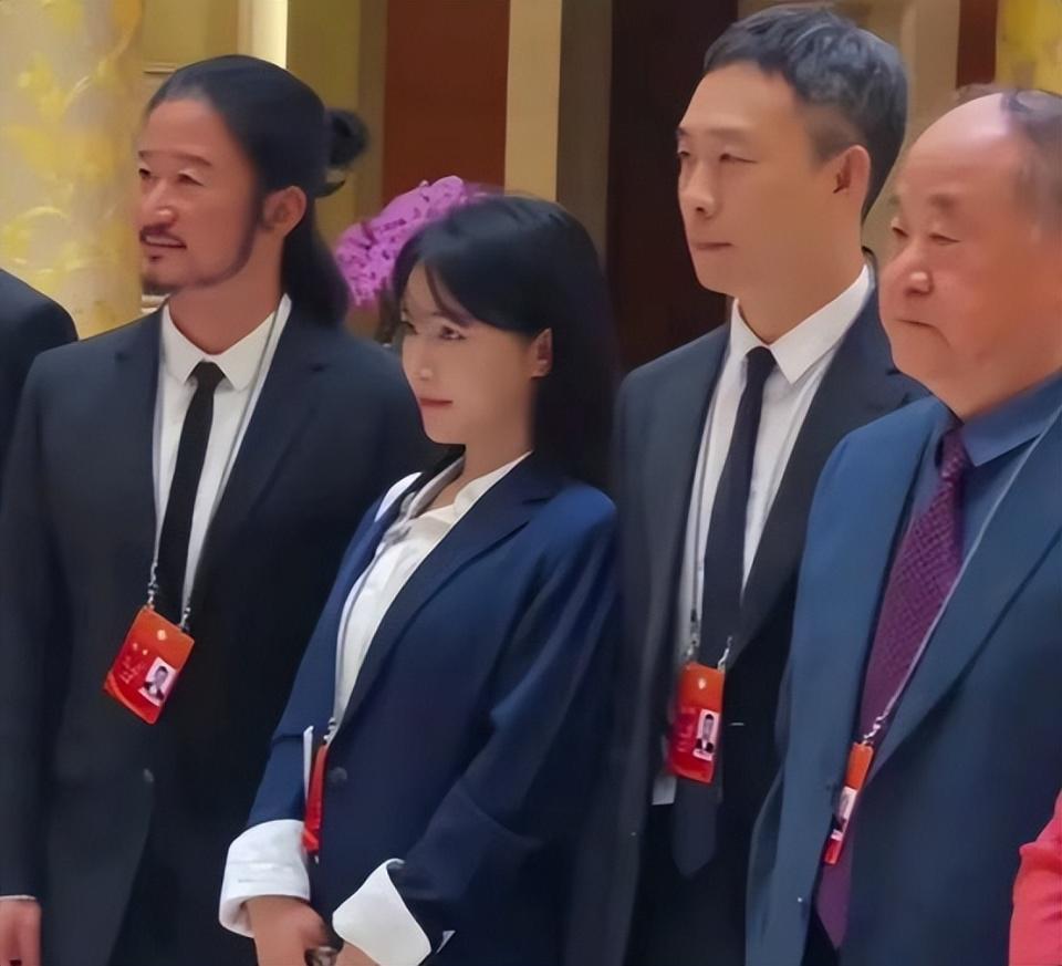 央视镜头下，各位大明星颜值太能抗打，章子怡最惊艳，陈道明最意外