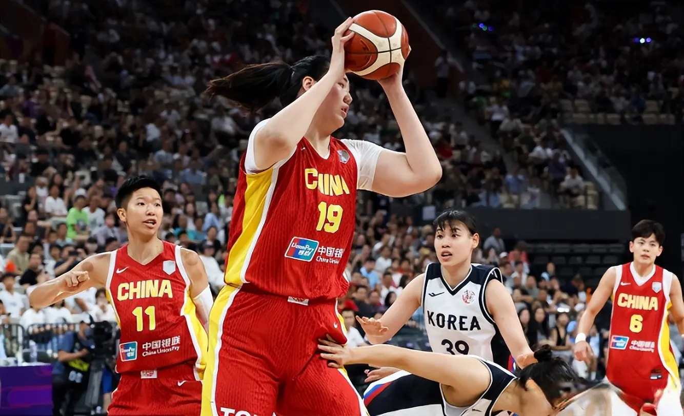 两连胜！中国女篮91-69韩国，不是张子宇，女篮赢球最大功臣是她