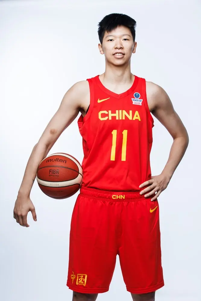 两连胜！中国女篮91-69韩国，不是张子宇，女篮赢球最大功臣是她