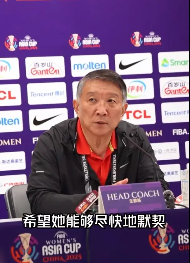 战韩国张子宇18分，两度让力火“卡壳”被迫暂停，宫导：未达预期