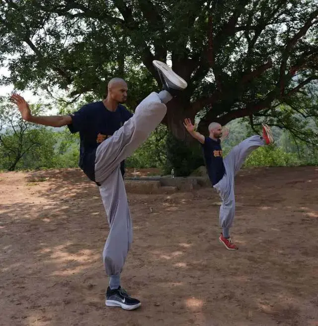 少林篮球！文班亲承学功夫有助于球场表现 此前宣布静脉血栓康复