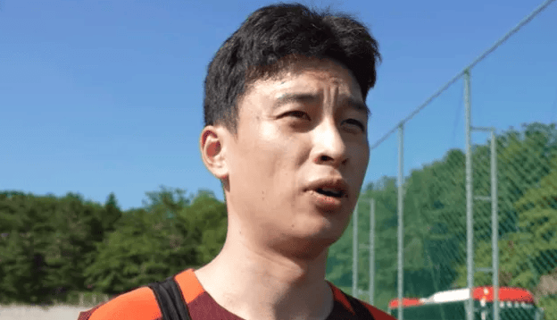 巴顿：东亚杯收获挺大的，比赛的强度和中超完全是两个概念