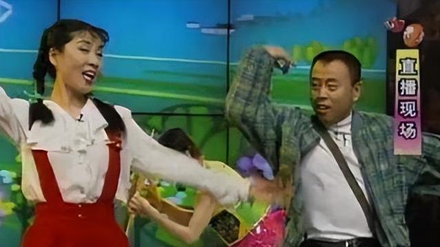 潘阳嫁富豪生子后，住娘家不离父母，背后真相太暖心？