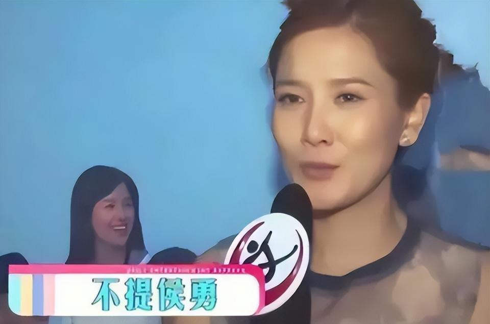 风水轮流转，12年前被侯勇抛弃的糟糠之妻，成了他高攀不起的存在