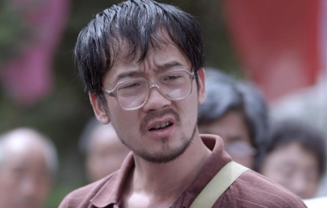 拿影帝没被记住，凭借一个“邋遢”角色翻红，陈思诚再度让人惊艳