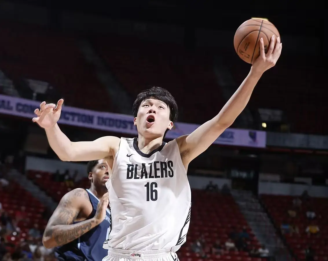 2K给新秀评分：弗拉格历史第二高，杨瀚森70分超库里、字母约基奇