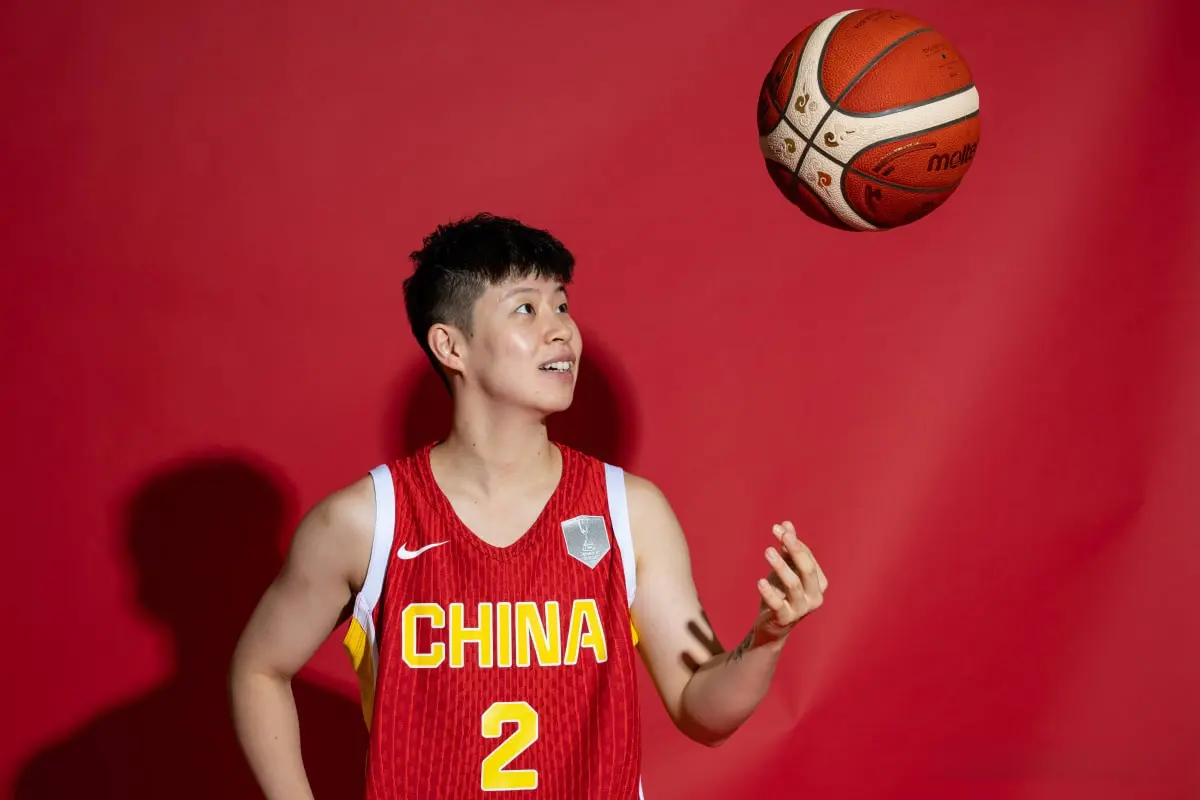 为何持续低迷？山东姑娘自称角色转换，球迷：宫鲁鸣真是看错人了