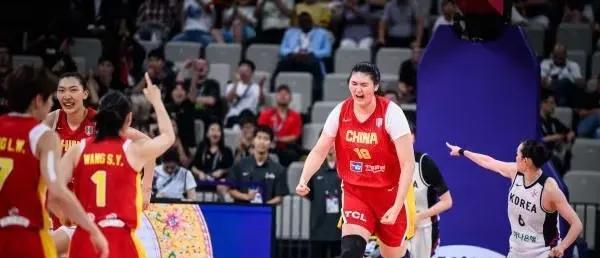 19点30分，中国女篮VS新西兰，33厘米的差距，难阻中国女篮3连胜