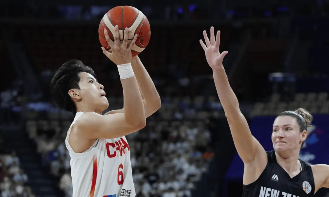 姐姐的遗憾妹妹来弥补！亚洲杯场均11+5+4，宫鲁鸣爱将能打WNBA？