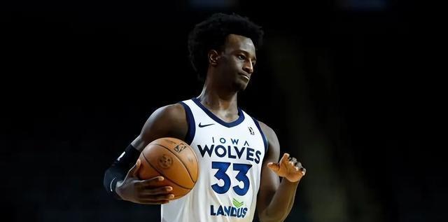 16分大逆转！迪林厄姆23+7+7&米勒22+11，森林狼89-85射落太阳。