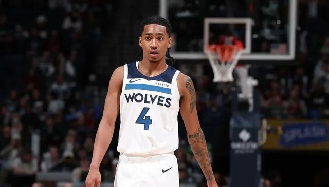 16分大逆转！迪林厄姆23+7+7&米勒22+11，森林狼89-85射落太阳。