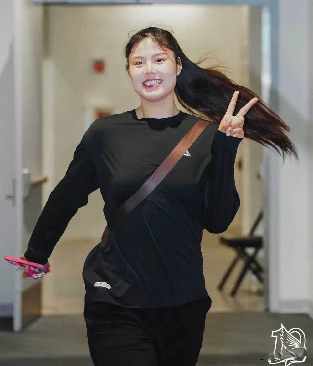 中国女篮真核爆发！独砍10分8篮板，正负值全队第一，可惜却输了