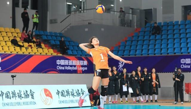 时隔4年女排能否重返巅峰区？年轻姑娘们凭什么让全网热血沸腾？