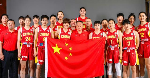 中国女篮半决赛对手出炉！再见李梦！宫鲁鸣盛赞两人，做重大决定