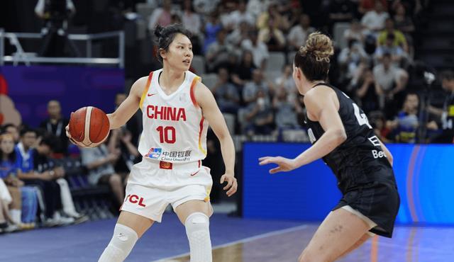 27投19铁！女篮最大短板仍无提升，打澳大利亚就指望张子宇？