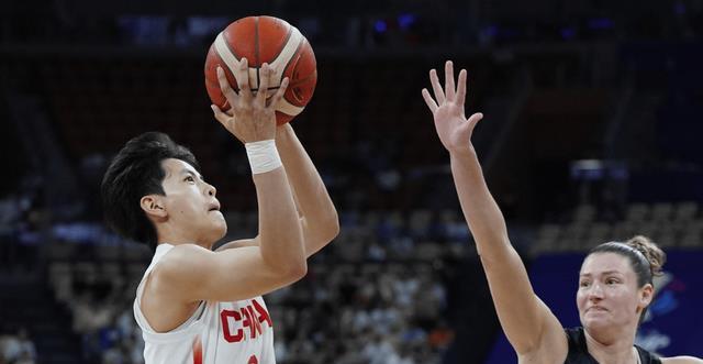 27投19铁！女篮最大短板仍无提升，打澳大利亚就指望张子宇？