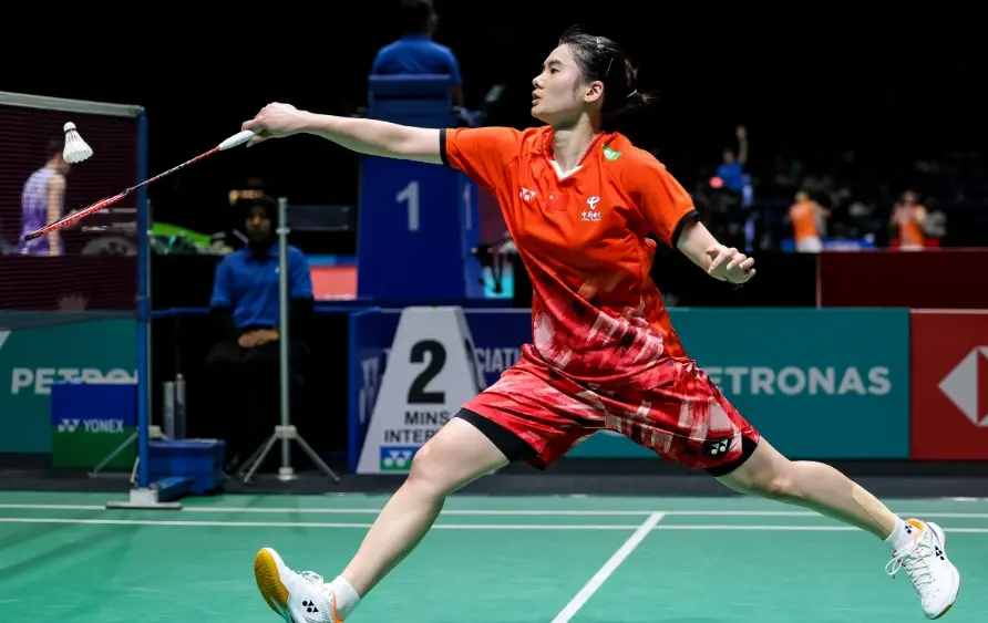 日本公开赛：国羽女单德比一边倒，韩悦2-0高昉洁晋级女单八强