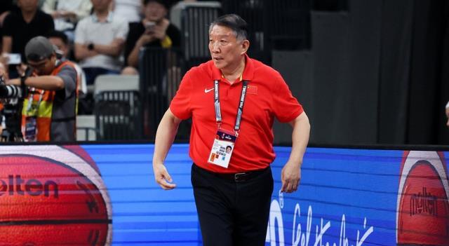 中国女篮半决赛对手出炉！再见李梦！宫鲁鸣盛赞两人，做重大决定