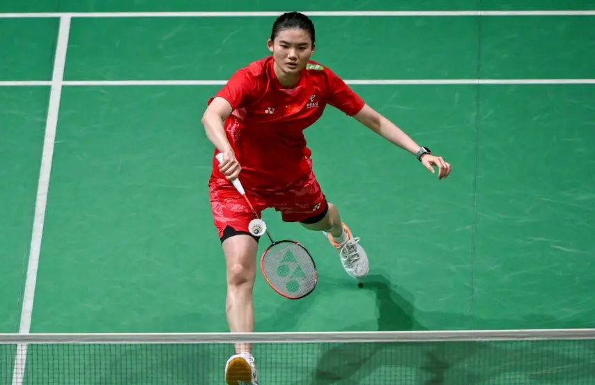 日本公开赛：国羽女单德比一边倒，韩悦2-0高昉洁晋级女单八强