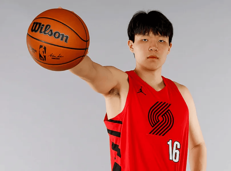 杨瀚森：相较去年，今年在夏联舞台上的适应能力又好了一些