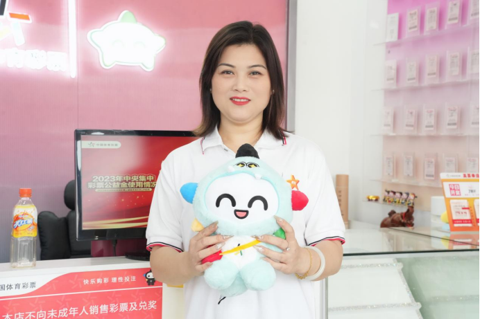 云台山下“咖” 点新意：体彩店变网红打卡地