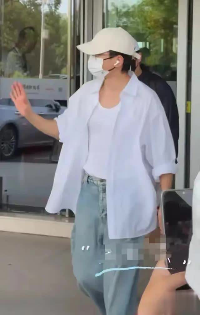 在合肥超近距离拍张杰！白衬衫帅爆且热情没架子