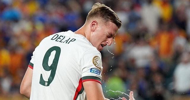 效仿NBA！FIFA世界杯新规惹争议，比赛暂停四次，只为插广告赚钱