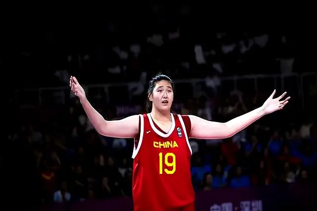 打嗨了！亚洲杯100%命中率！中国女篮未来领军人物