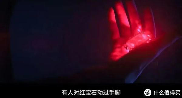 Netflix怒砸11亿，这剧拍得太猛了