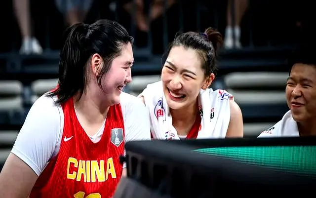 不服气！韩媒：中国女篮使用2米26的巨人球员，胜之不武