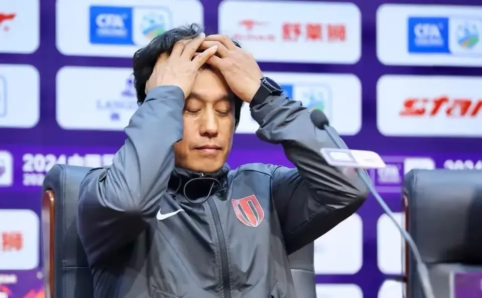 中超新格局：蓉城掉队！京沪争冠！