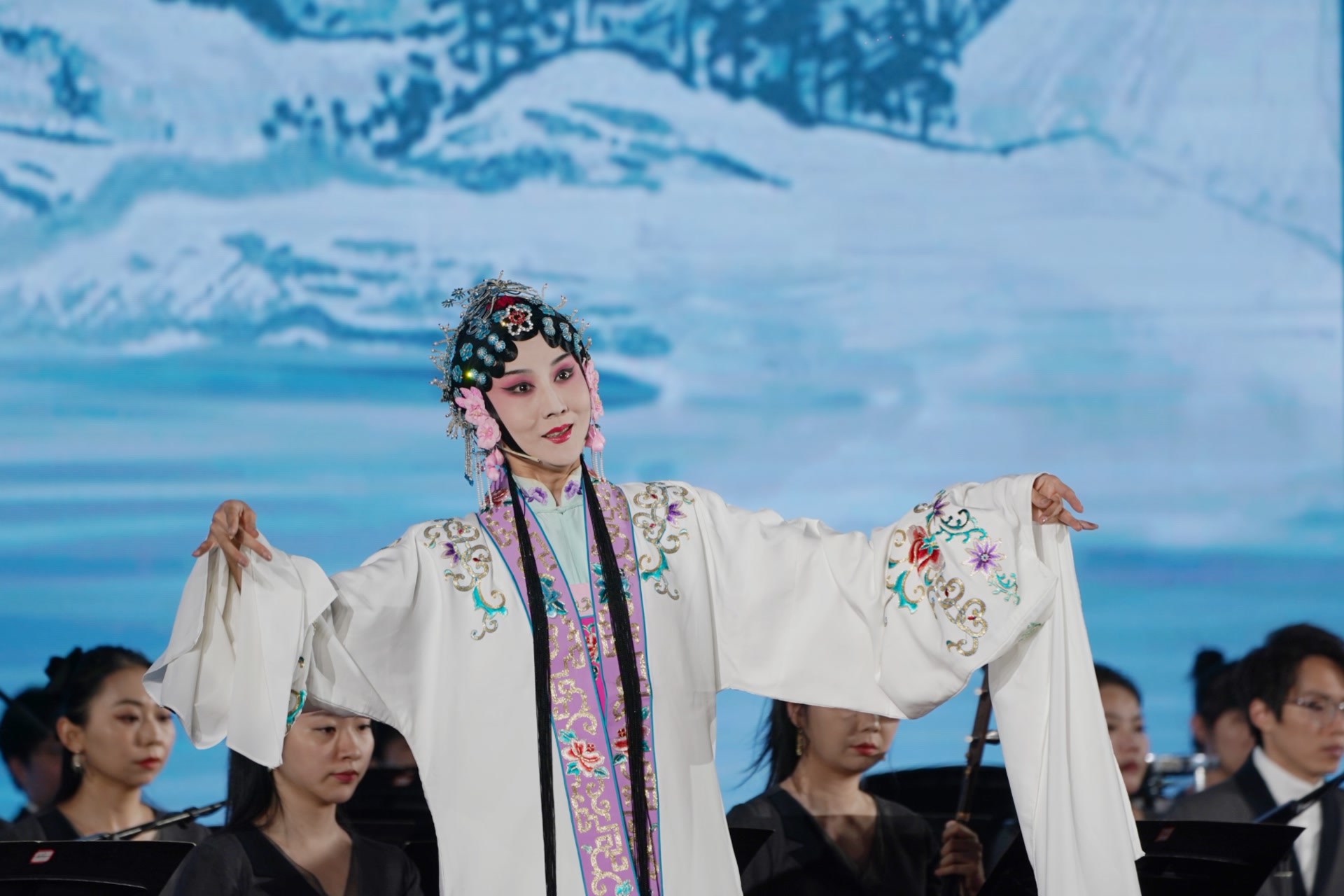 ���ʻ�����ѧ����ϣ����й�ζ�������ֻ�Ϊ��ѧ������