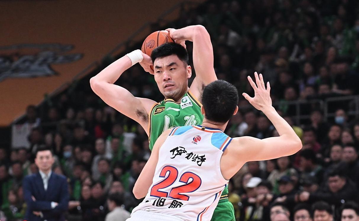 成功！辽篮召回25岁悍将，1招强过李晓旭，杨鸣重建锋线组合