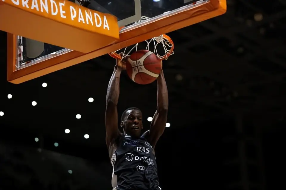 骑士次轮秀转战意甲豪门，短时间内他可能不会出现在NBA赛场上？